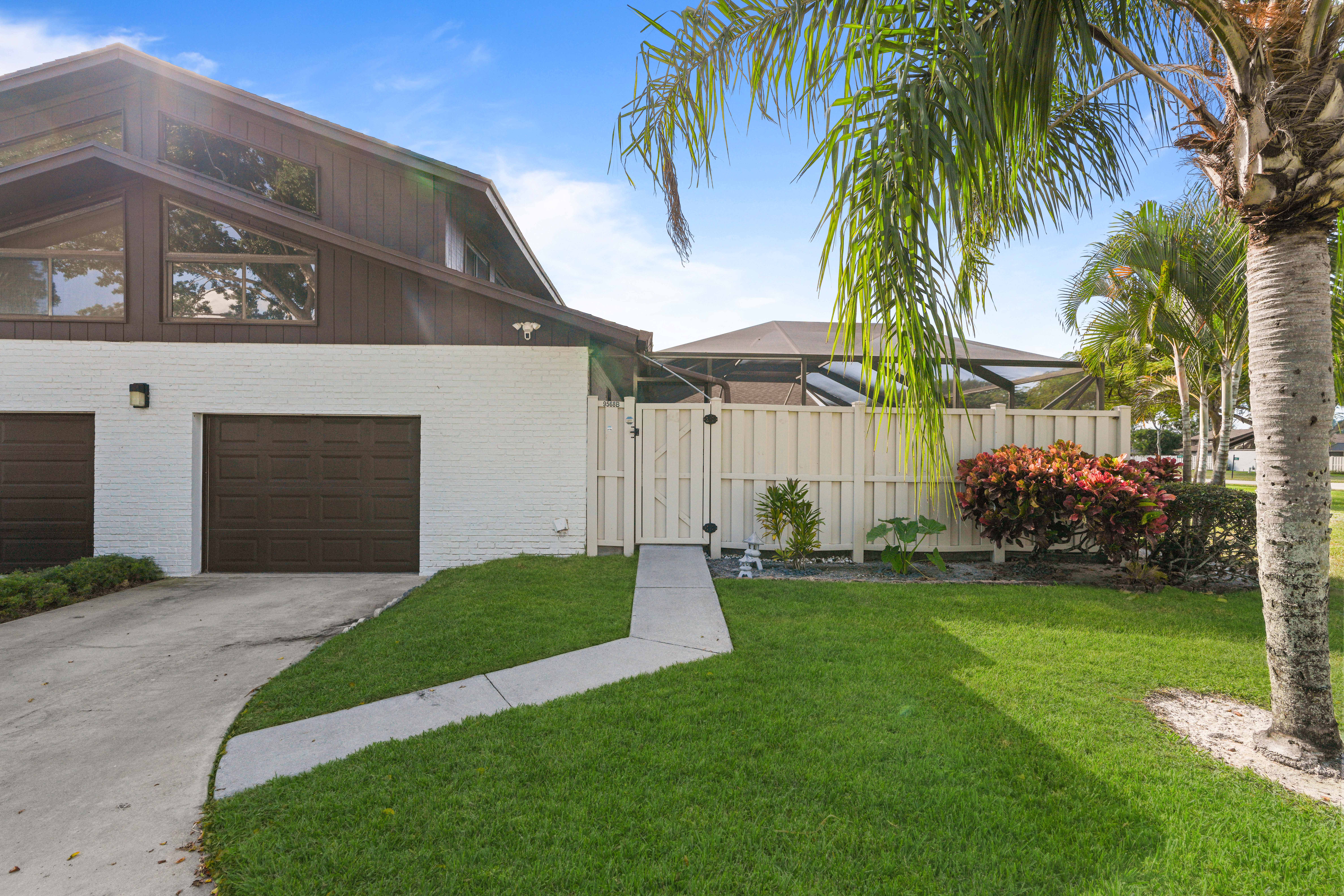 9568 Boca Gardens Parkway, Unit B, Boca Raton, FL 33496