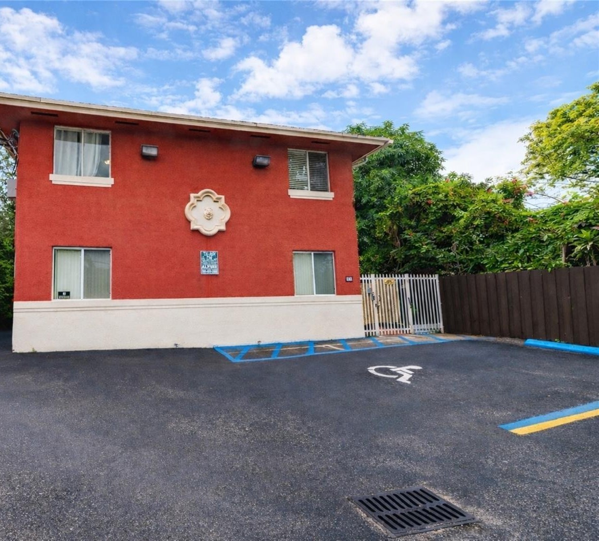 63 Northwest 17th Place, Unit 6, Miami, FL 33125